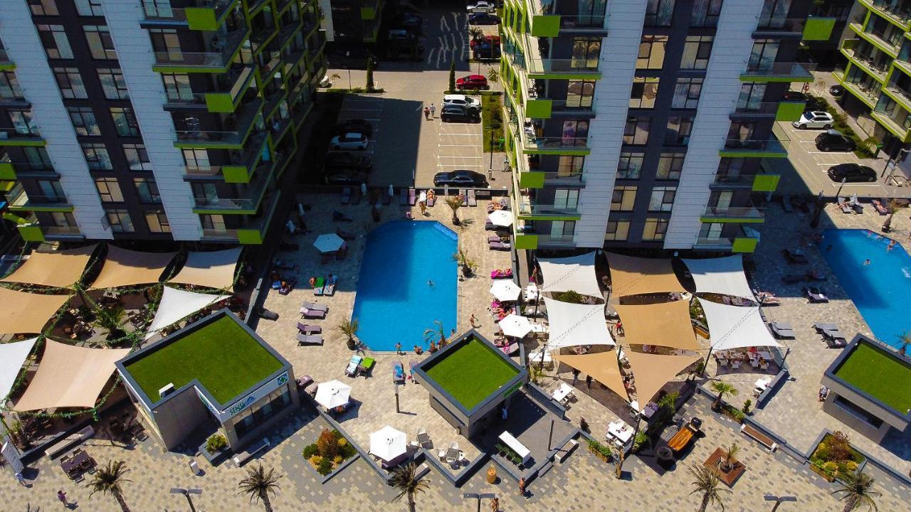 Ace Aparthotel Pool & Spa Mamaia Nord Navodari Exterior photo